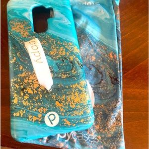 Loopy brand case in perfect condition